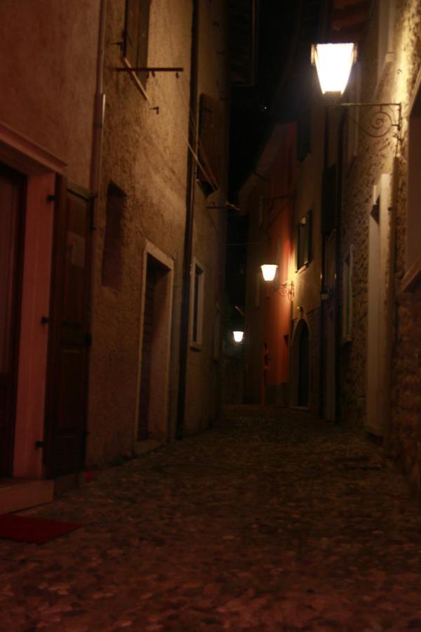 Casa Angelo Villa Torri Del Benaco Exterior photo